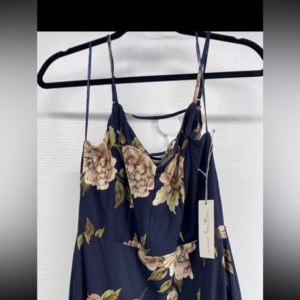 Nine Britton Maxi Long dress/w Slit ￼blue Floral ￼Sz. M ￼Spaghetti Straps Soft